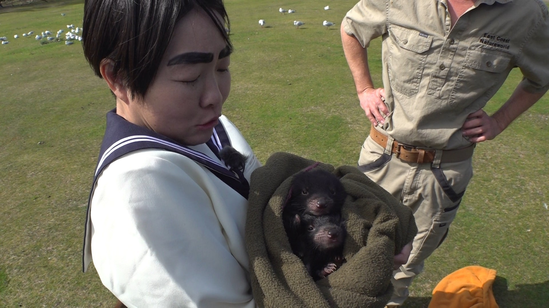 イモト珍獣スタンプPJで大奮闘&新企画! 同好会が四国お遍路ツアーへ