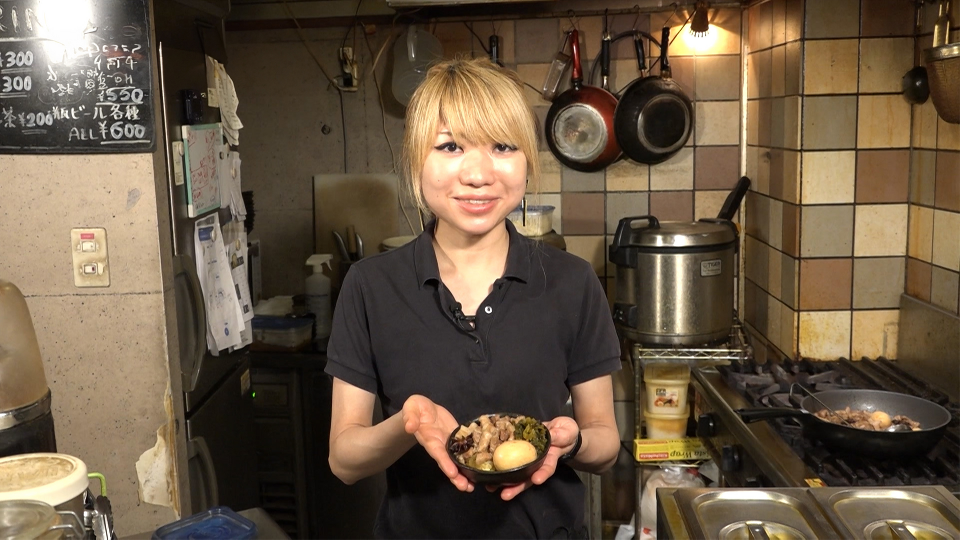 魯肉飯 (ルーローハン)