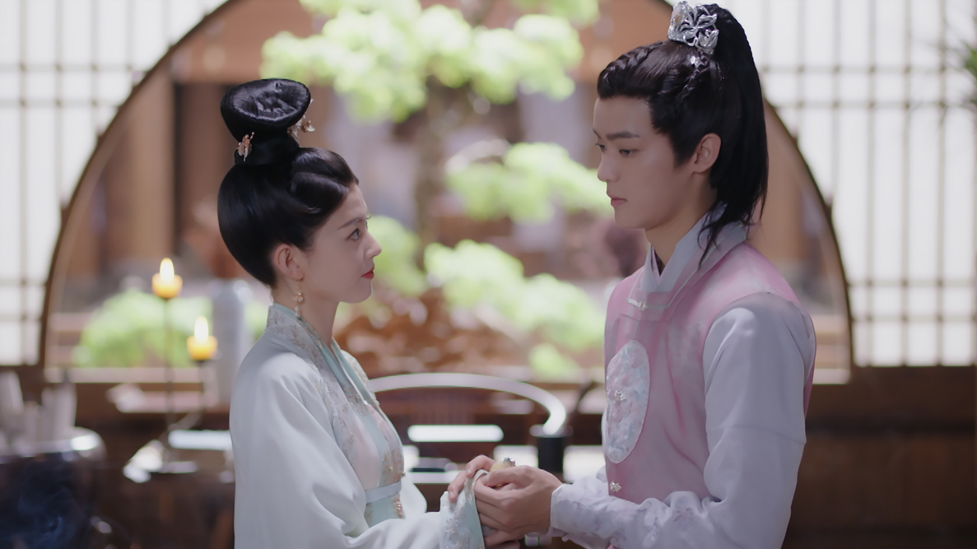 (字) 夫婦のように