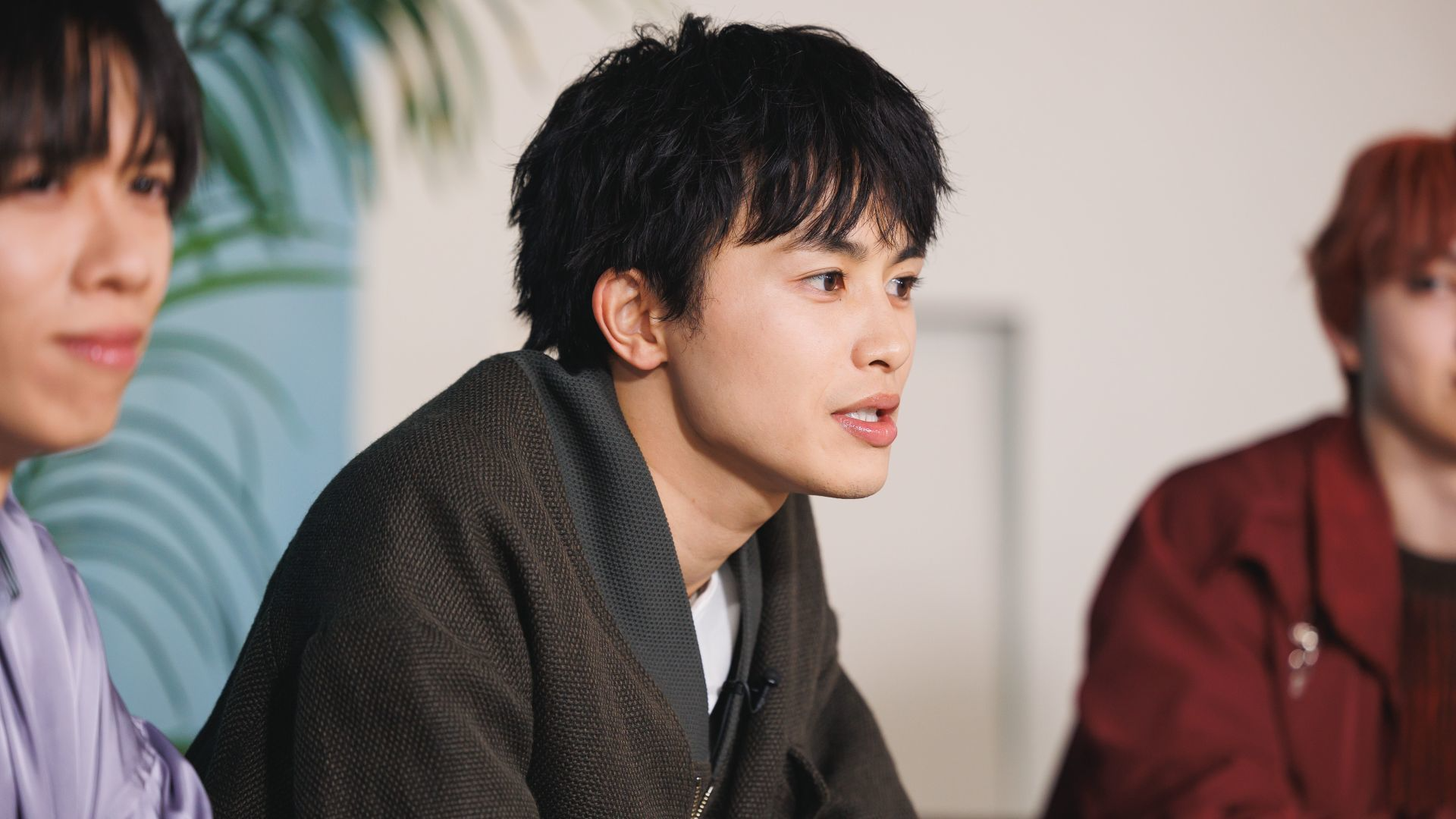 VS.超特急 緊急ライブ会議