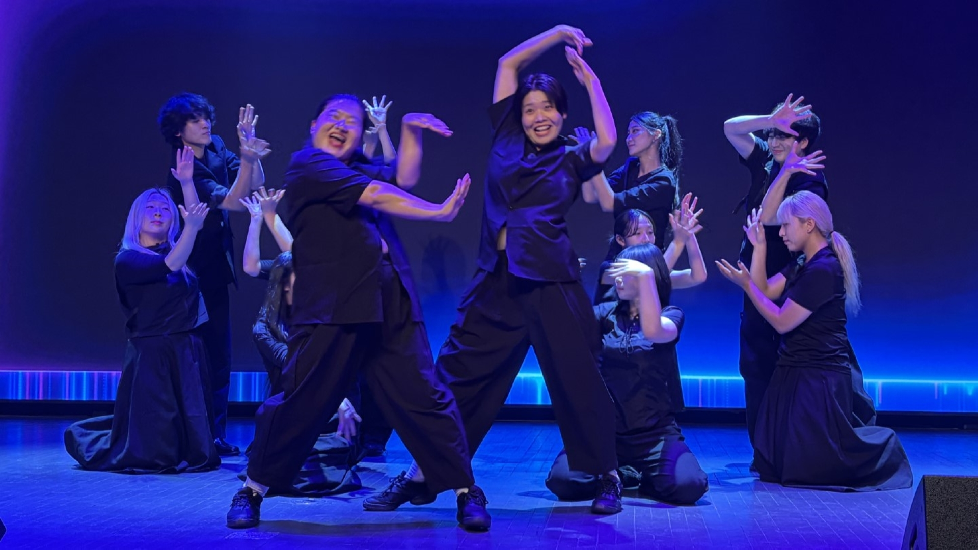 ガンバレ韓国で超高速タットダンス&みやぞん世界熱狂レーザー神技SP