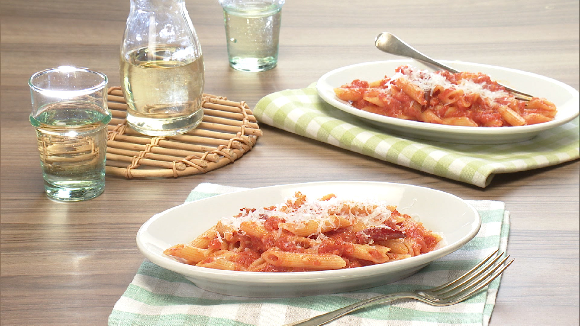 ペンネアラビアータ