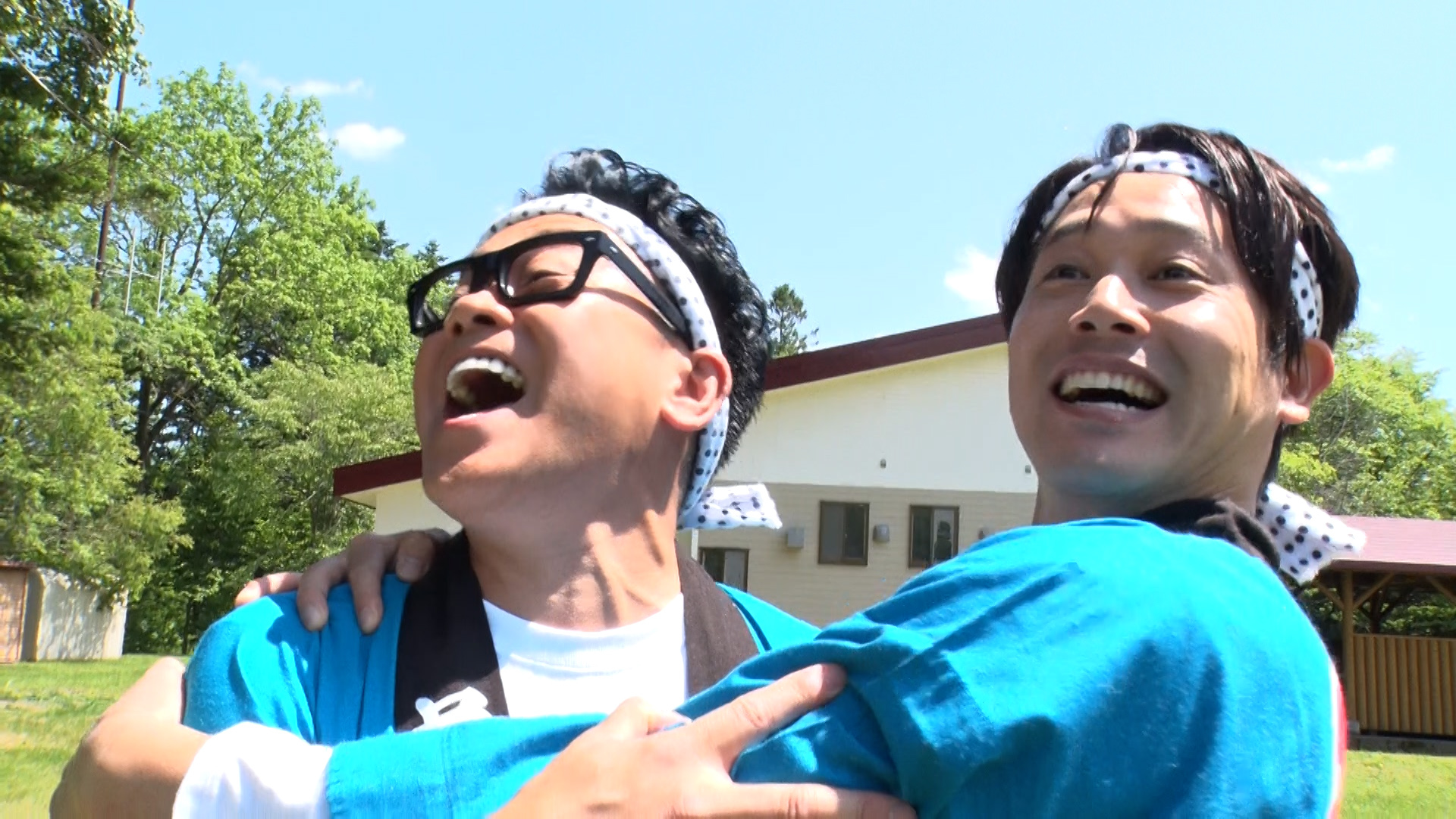祭り内田篤人リベンジ! ▼みやぞんフランス奇跡の波打ち際ボード神技挑戦