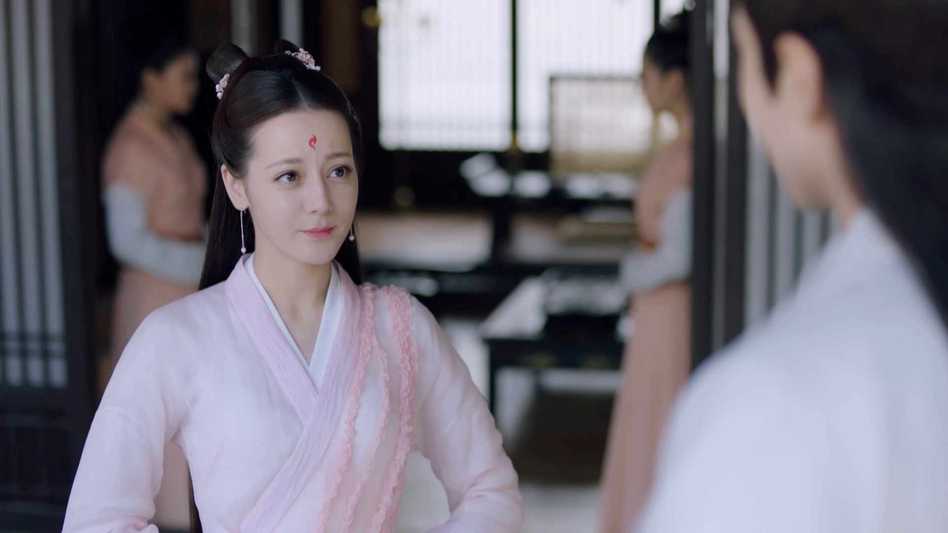 (字) 美貌の九美人