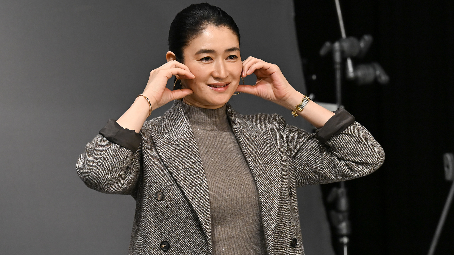 3児の母･小雪…超おしゃべりな素顔を斎藤工&上白石萌歌が証言