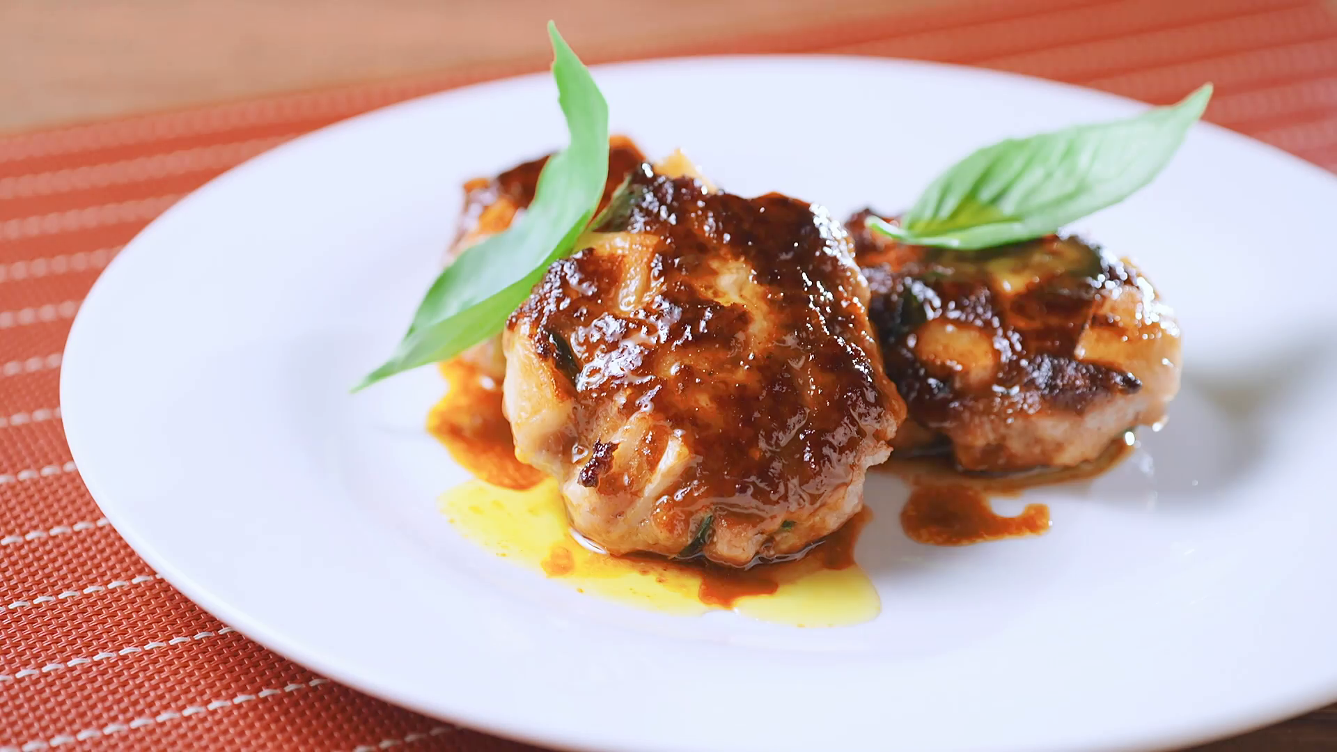 レンコンと豚ひき肉のイタリアンつくね