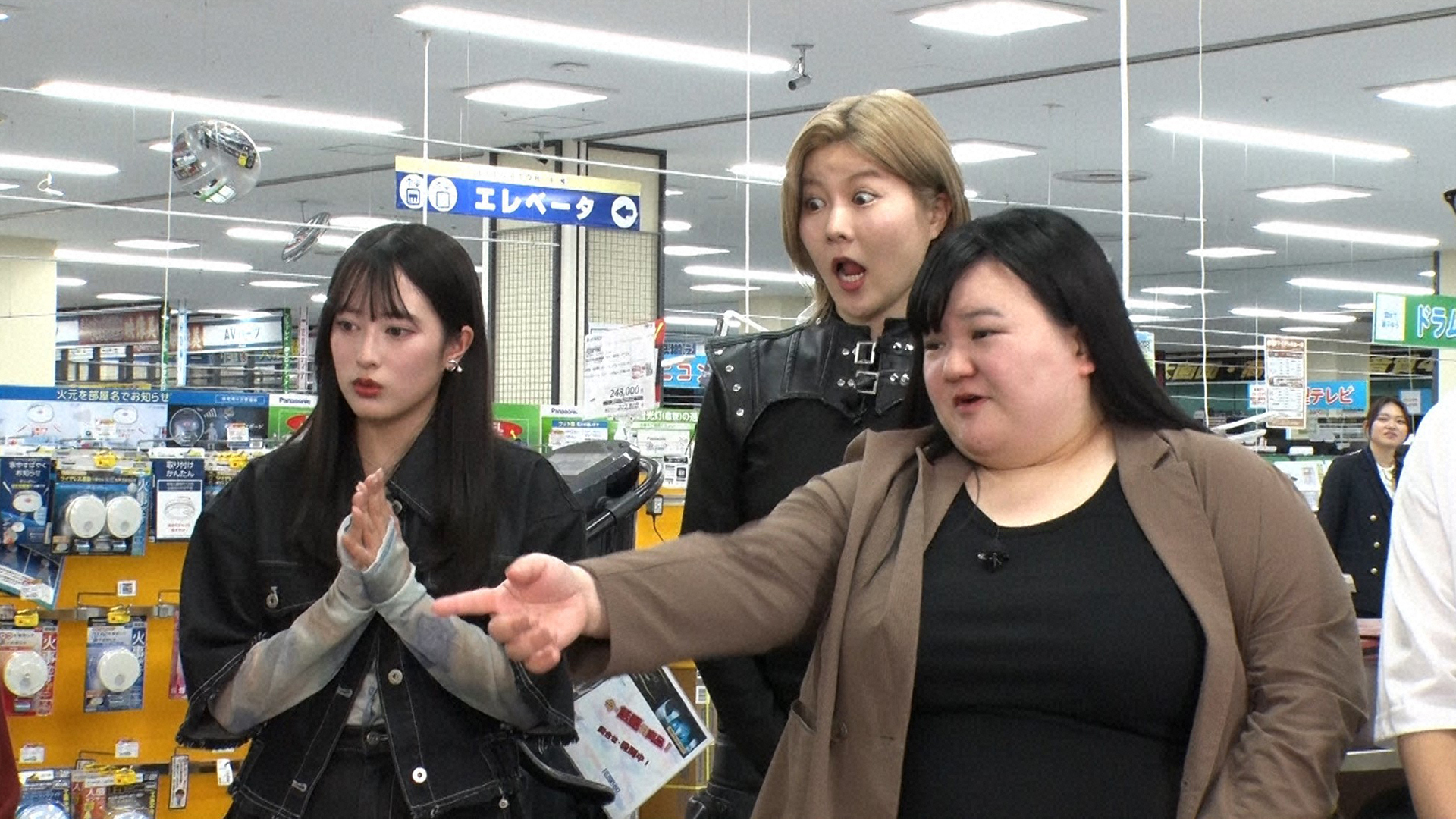 お買い物対決☆代役MCブラマヨ小杉! 国本梨紗VSオダウエダ