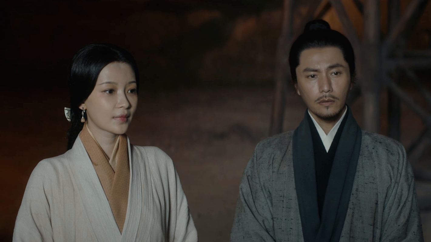 (字) 暗 (ひそ) かに陳倉 (ちんそう) に渡る