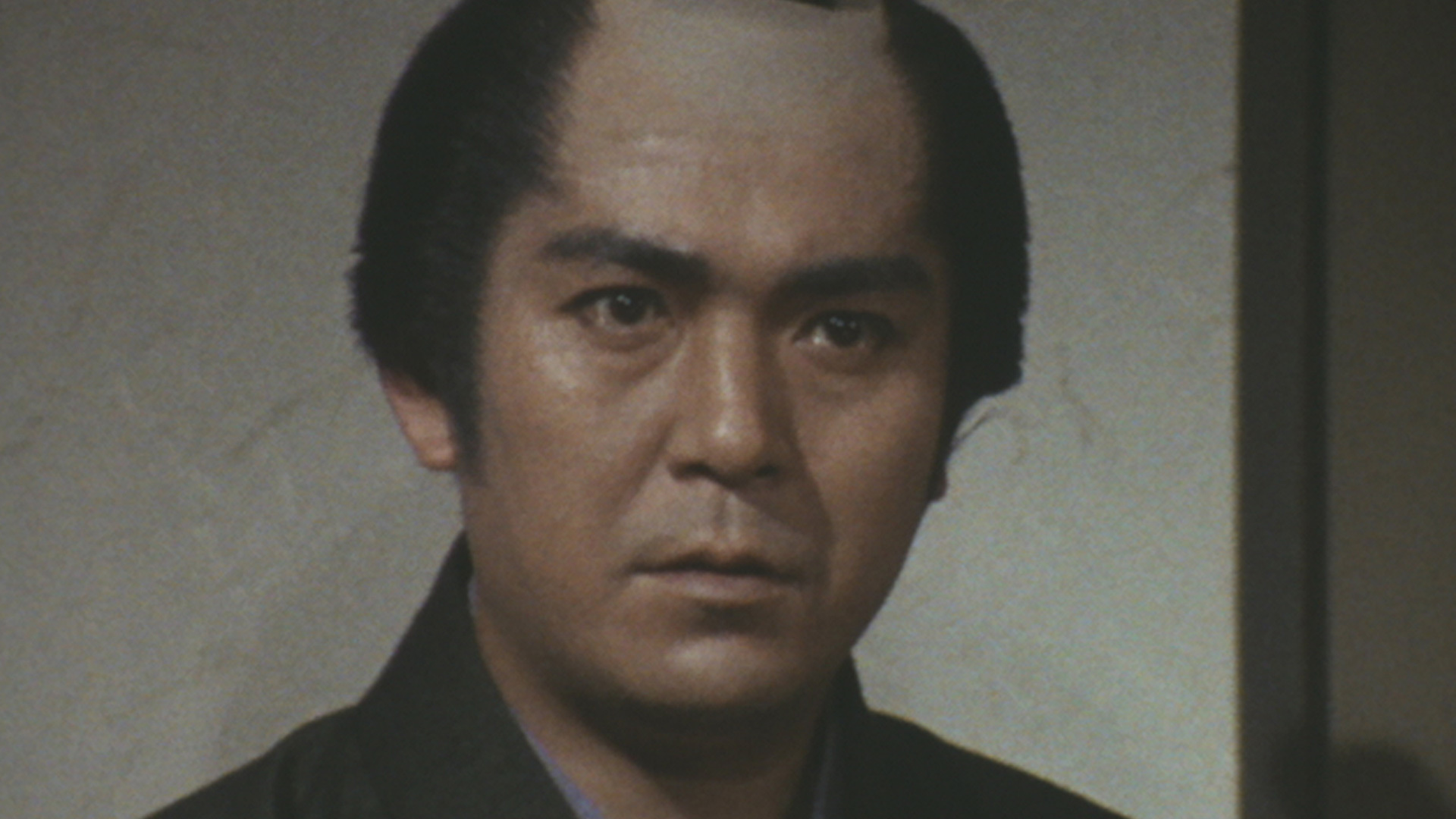 いずこの空や十四日