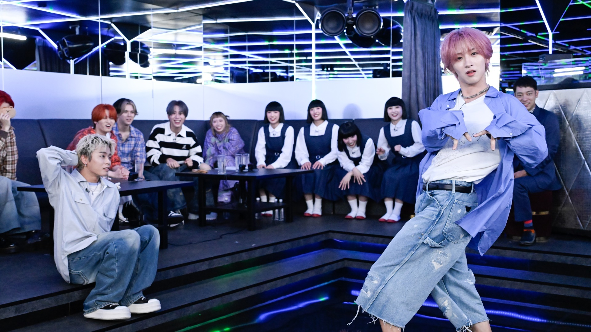 シンクロダンス