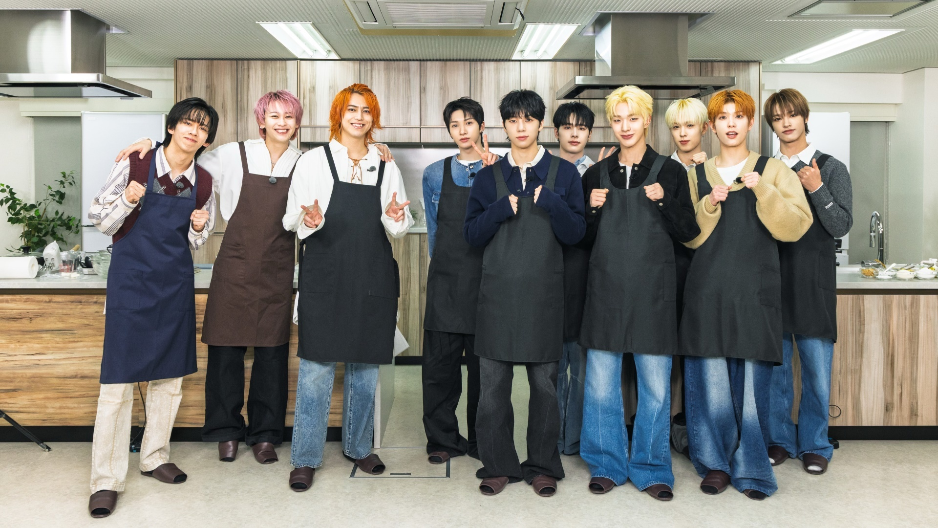 超特急VS.NEXZ トレンドスイーツを学ぶ