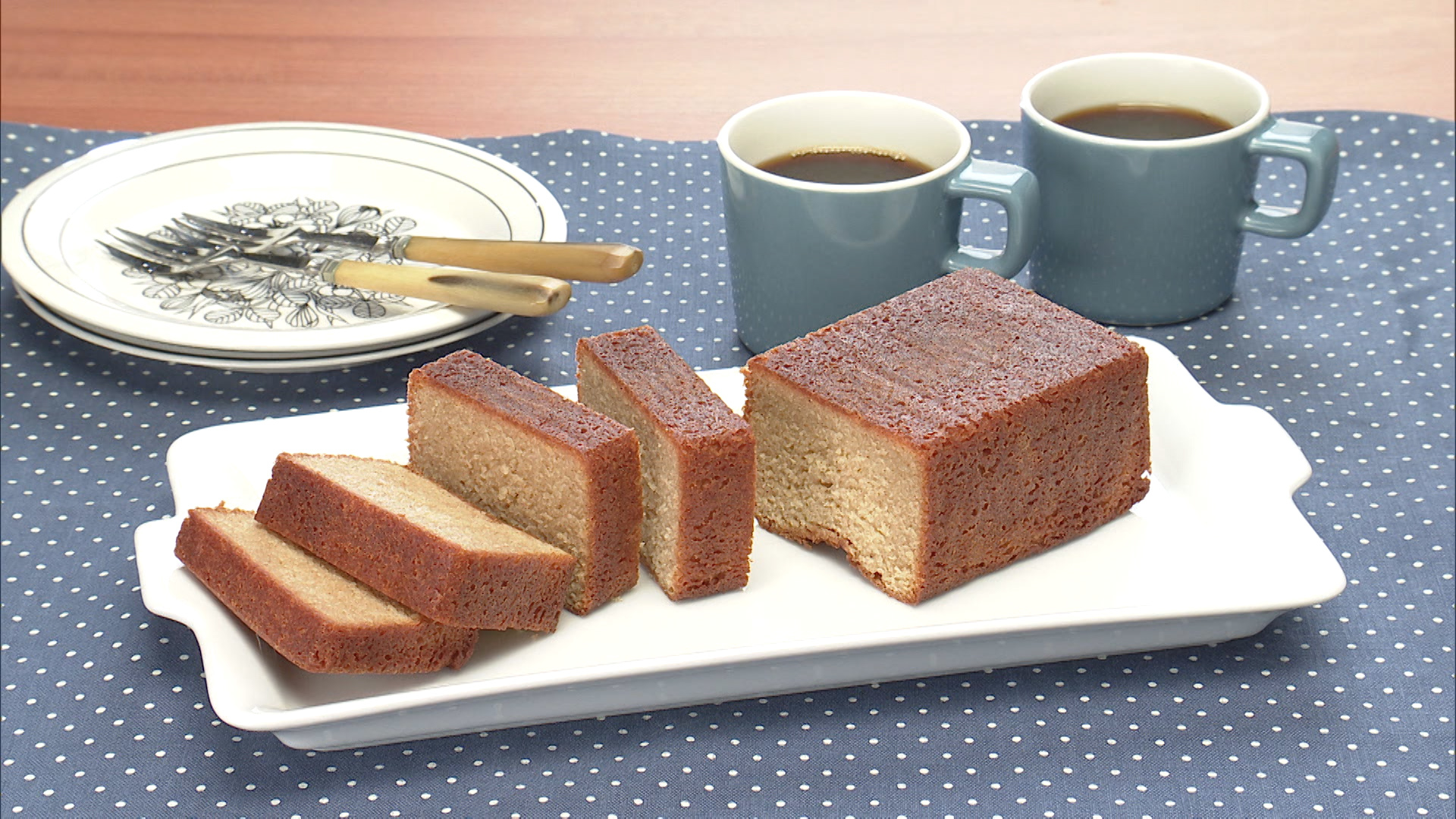 大きいフィナンシェ