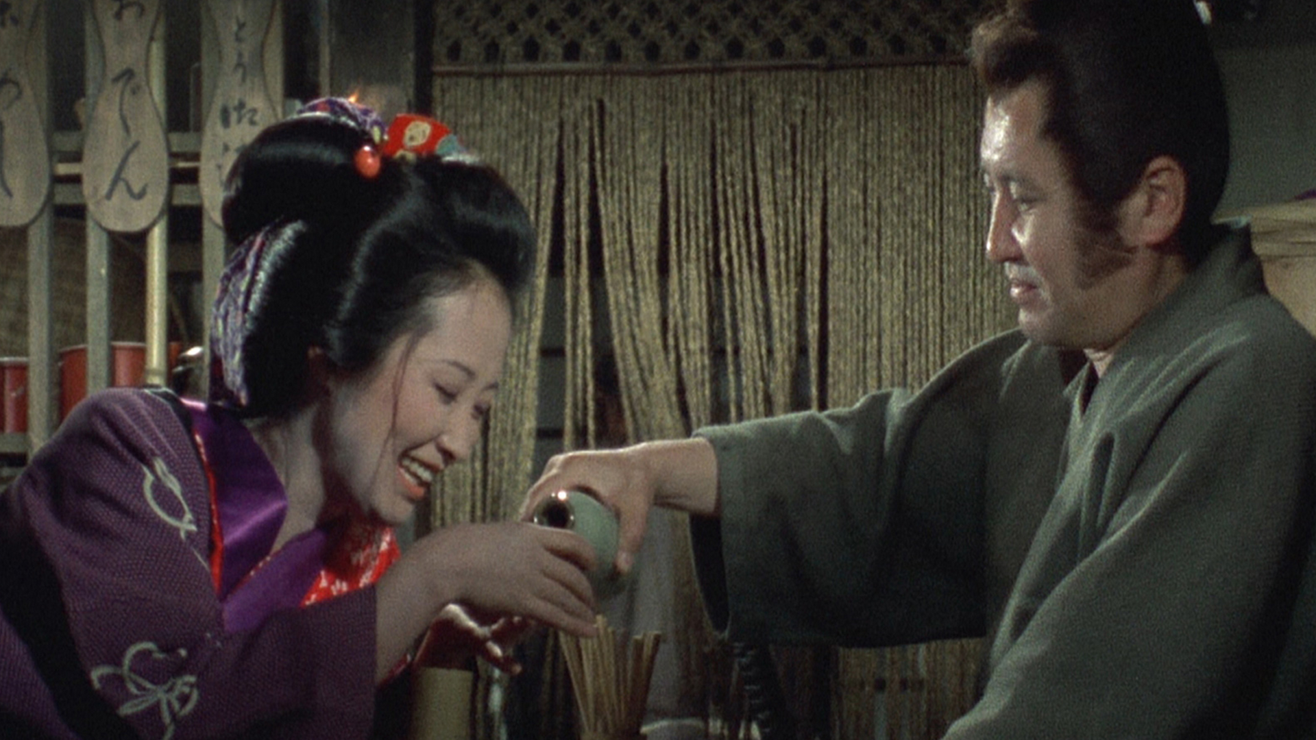 哀愁の女ふたり