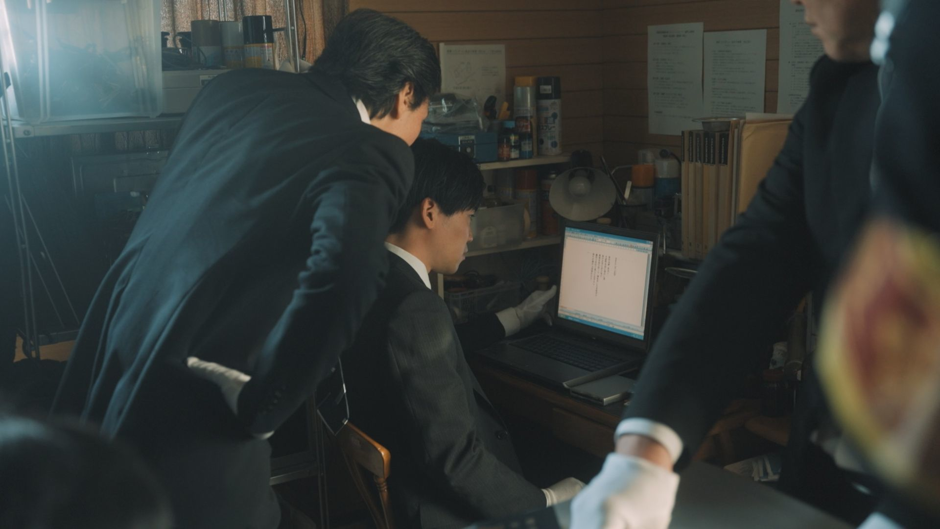 誰もが知る未解決事件の闇…大量の武器持つ謎の老人が突然犯行自供