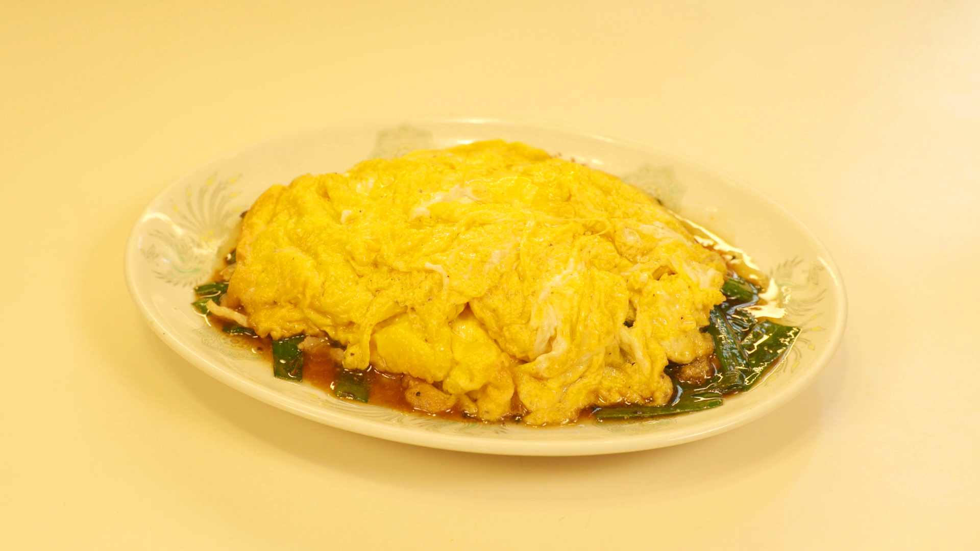 東京都中央区八丁堀のニラ玉ライスとエビチリ