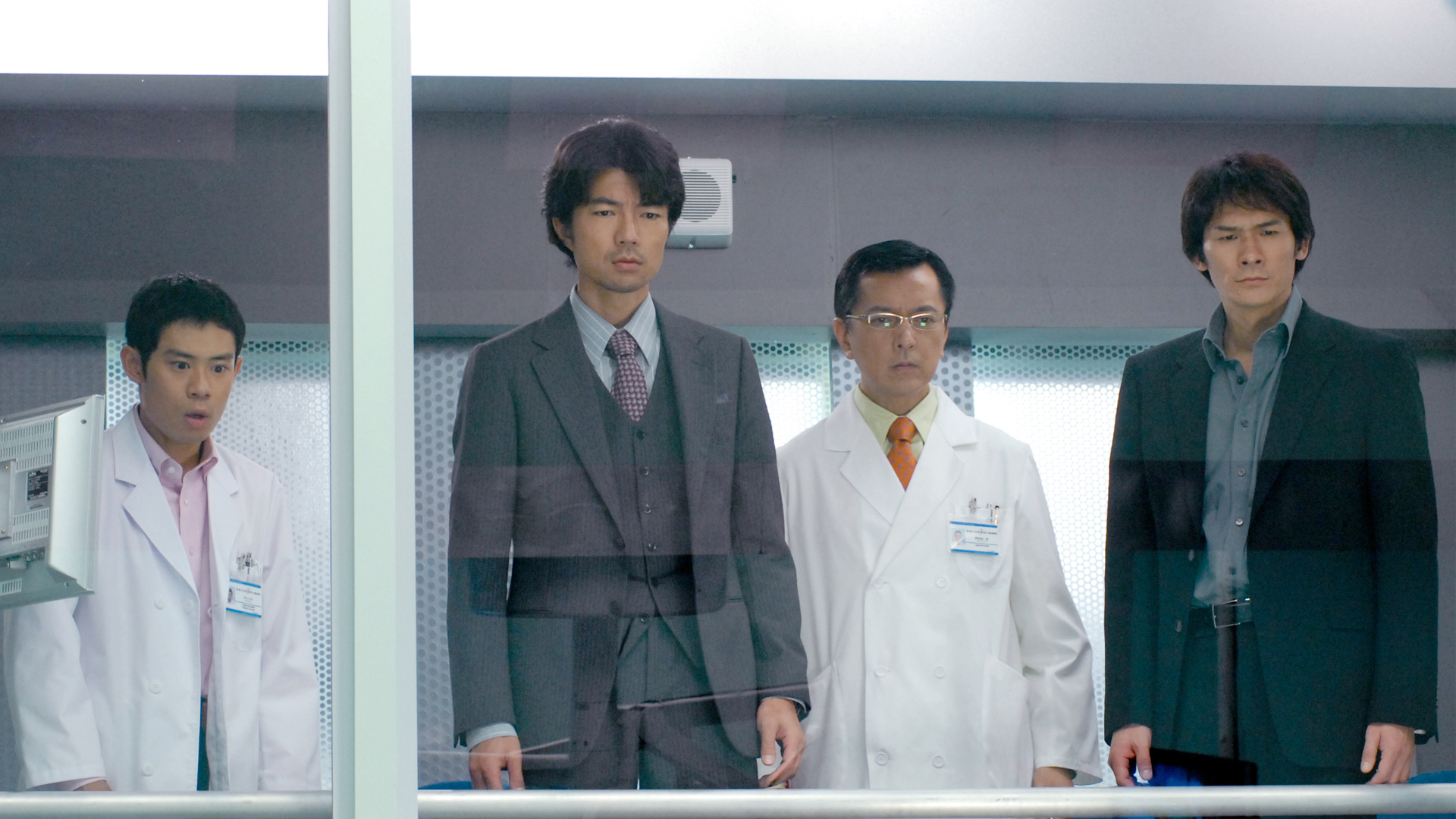 わずか3秒の完全犯罪!! 今、最も危険なオペが始まる