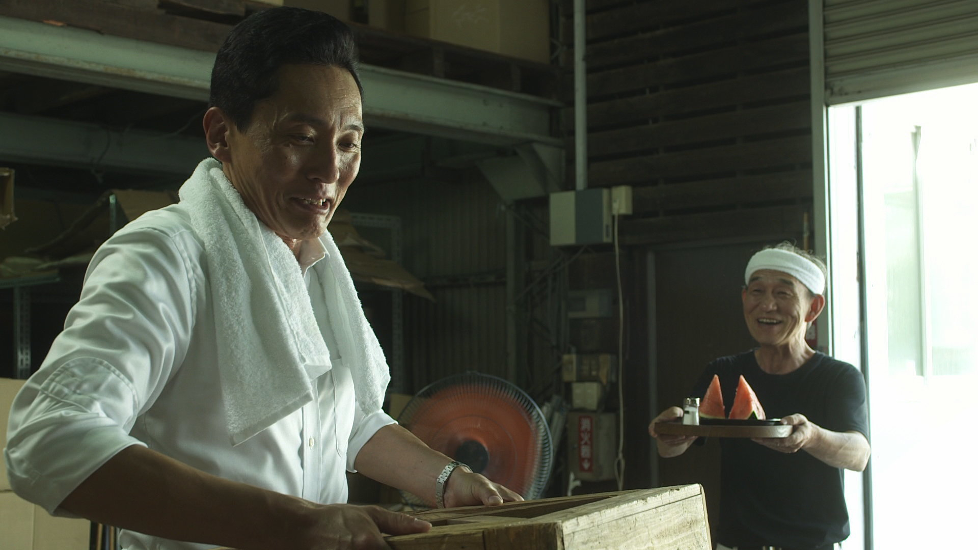 江東区 枝川のハムエッグ定食とカツ皿