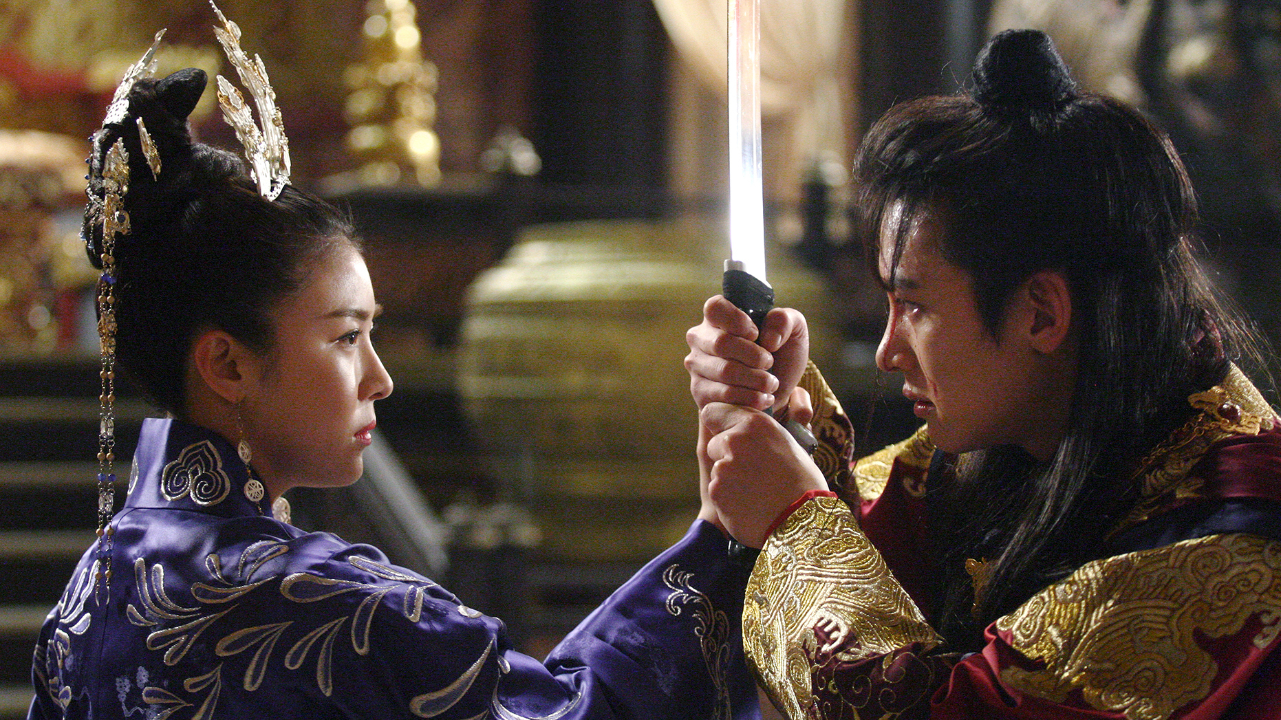 (字) 刻まれた溝