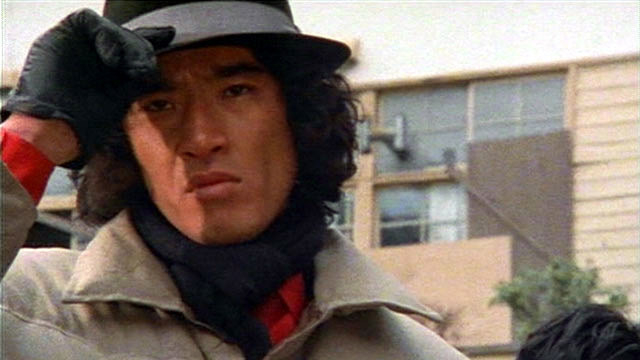 夕陽に赤い血を!