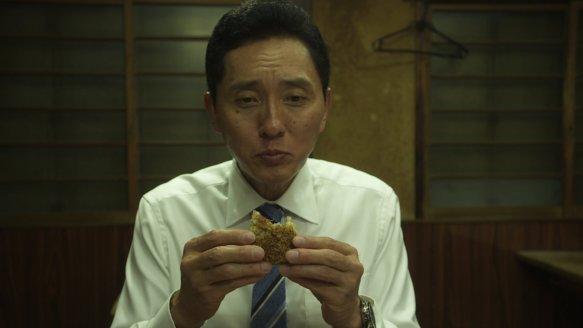 渋谷区 恵比寿の海老しんじょうと焼おにぎり