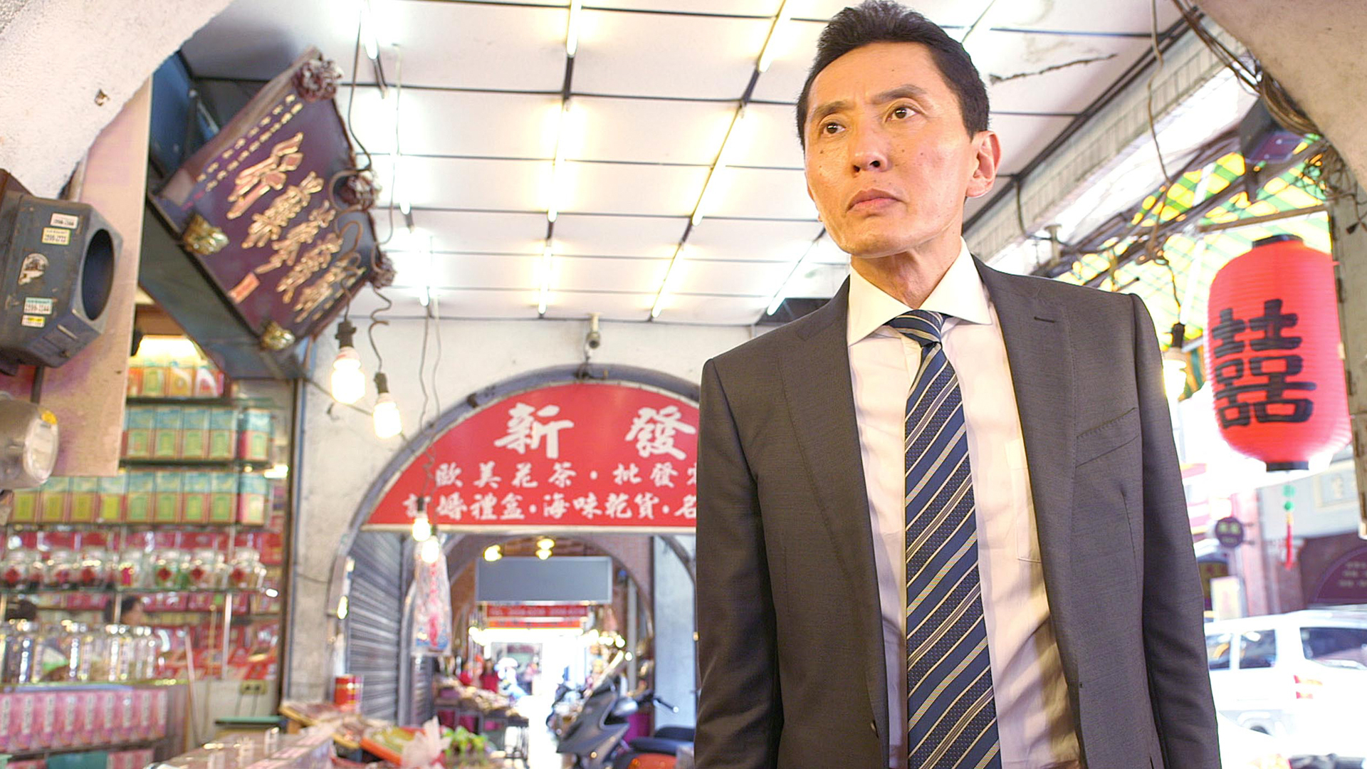 台湾台北市永楽市場の鶏肉飯と乾麺